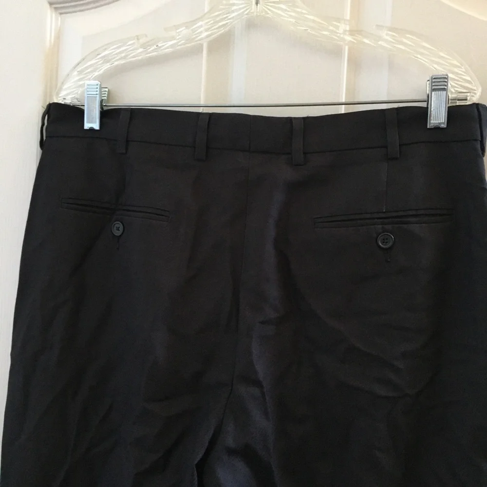 FINAL MARKDOWN Men’s perry Ellis slacks 34 x 32